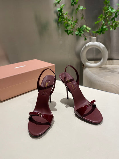 TWO STRAP HIGH HEELED SANDALS IN WINE RED GLOSSY SHEEPSKIN