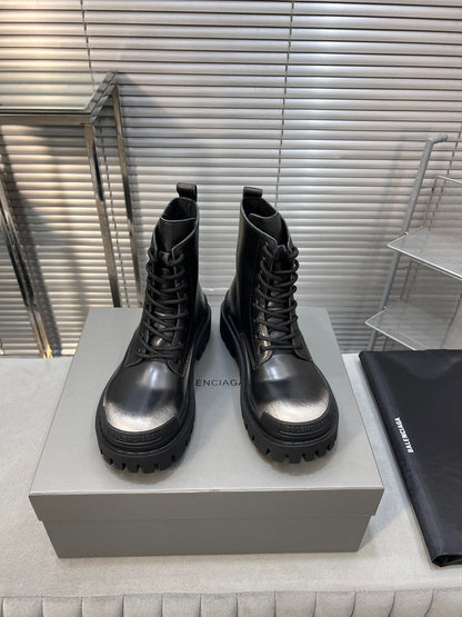 CHUNKY BOOTS IN BLACK MIX WHITE SMOOTH CALFSKIN