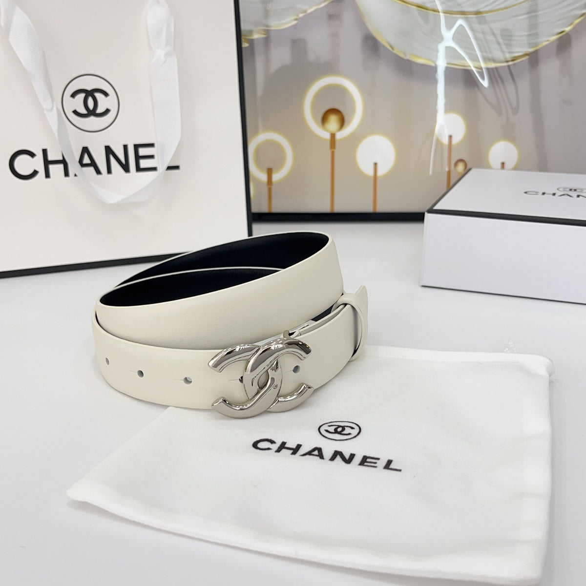 DOUBLE C BELT 30MM IN WHITE CALFSKIN WITH SHINY SILVER BUCKLE