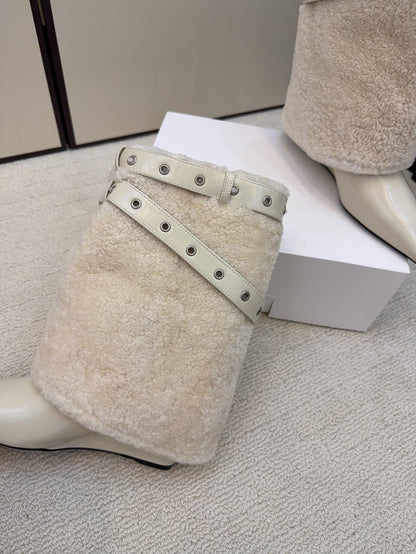 CC 26 Ankle Boot With Buckle Off-white Cowhide Wool 589110