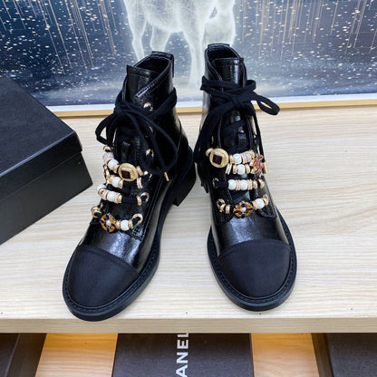 CC COMBAT BOOTS IN BLACK WRINKLED CALFSKIN AND GROSGRAIN WITH FAUX PEARL