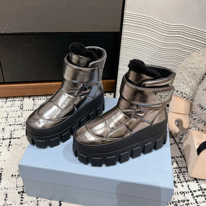 MONOLITH ANKLE BOOTS WITH STRAP IN METALLIC GRAY CALFSKIN AND FLEECE LINING
