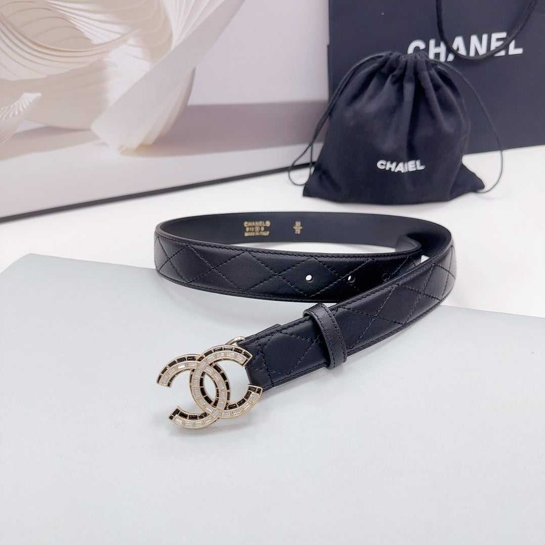 CC 30MM BELT IN BLACK EMBROIDERED CALFSKIN GOLD HARDWARE