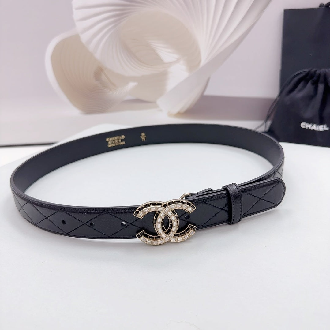 CC 30MM BELT IN BLACK EMBROIDERED CALFSKIN GOLD HARDWARE