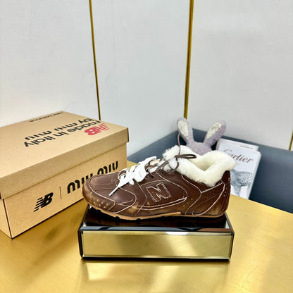 MIUXNB 530 SNEAKERS IN BROWN CALFSKIN SHEARLING