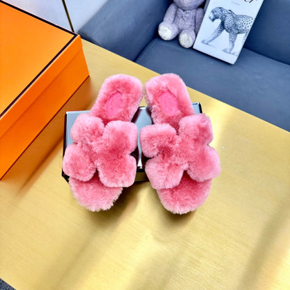 ORAN SHEARLING SANDALS DARK PINK