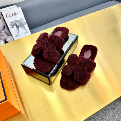 ORAN SHEARLING SANDALS MAHOGANY RED