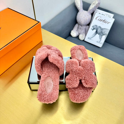 ORAN SHEARLING SANDALS PUNCH PINK