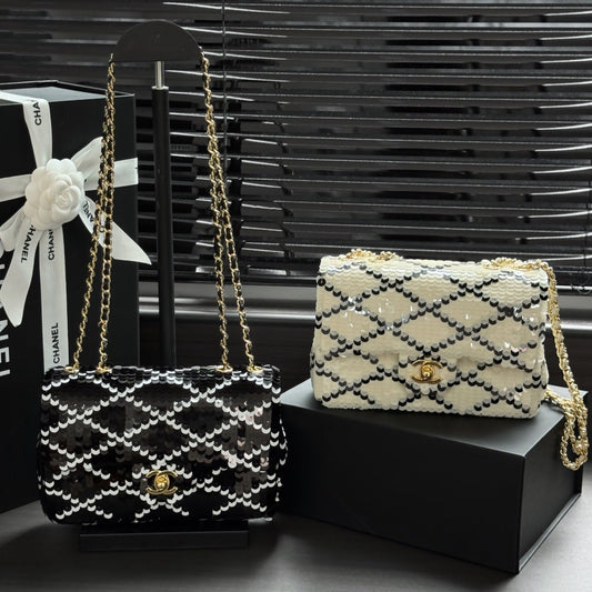 Chanel 2026 Sparkling Sequined Bag 21cm Leather