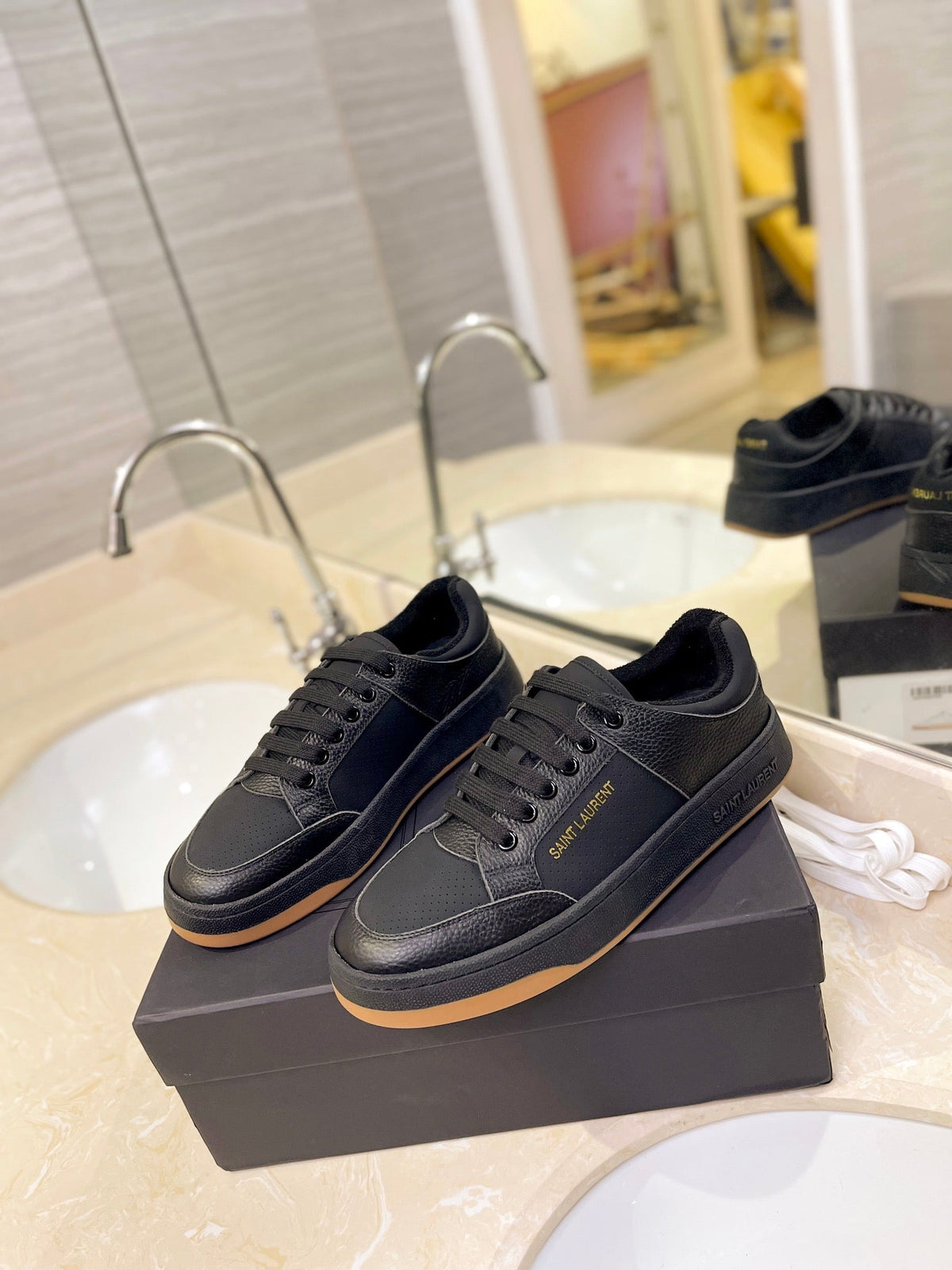 SL SL/61 SNEAKERS BLACK CALFSKIN